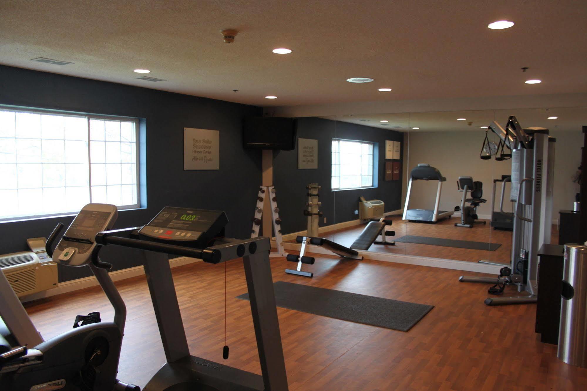 Holiday Inn Express - Canton By Ihg Bagian luar foto